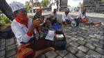 Mati-matian Fotografer Tanah Lot di Masa Pandemi