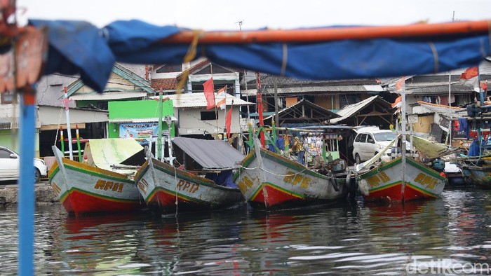 Nelayan di Indonesia didominasi oleh nelayan skala kecil yang menggunakan kapal perikanan kecil (di bawah 10 GT). Bagaimana nasib mereka di 2021?