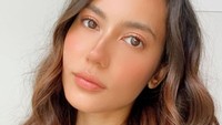 Pevita Pearce mengabarkan soal dirinya positif COVID-19 lewat Instagram. (Foto: dok. Instagram @pevpearce)  