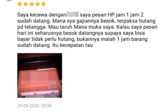 Makanya lain kali kalau belum ada uangnya mending jangan beli dulu ya. Untung aja tetangganya mau minjemin uang. Kalau nggak, gimana coba? Ada-ada saja emang ulah netizen. Foto: Instagram/@newdramaolshop.id