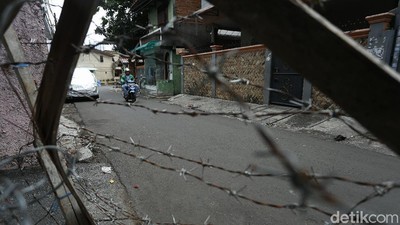 Terkini! Suasana Markas FPI Pascadibubarkan