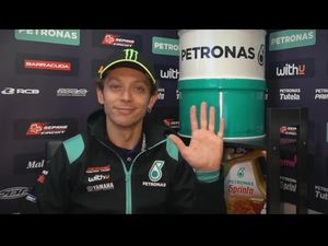 MotoGP 2021: Valentino Rossi Semangat Setim dengan Sahabatnya