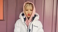 Namun konser SMTOWN Live Culture Humanity yang digelar 1 Januari 2021 adalah panggung pertama Wendy bersama Red Velvet usai cedera. (Foto: dok. Instagram @todayis_wendy)