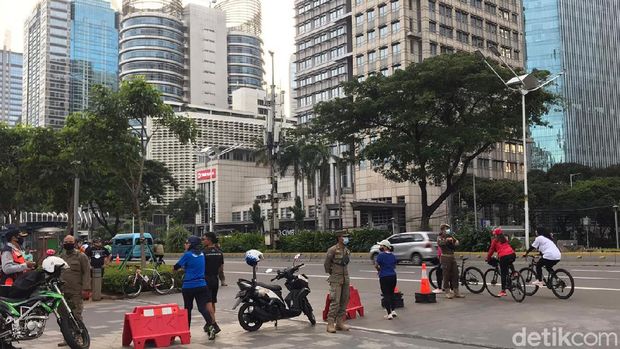 Aktivitas olahraga di minggu pagi pertama 2021 Aktivitas olahraga di minggu pagi pertama 2021