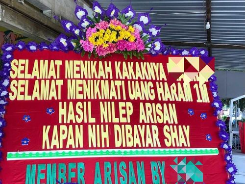 Viral Aksi Tagih Utang Rp 1 M Dengan Kirim Karangan Bunga Ke Pernikahan
