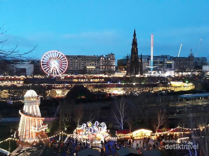 Christas Masket Edinburghe
