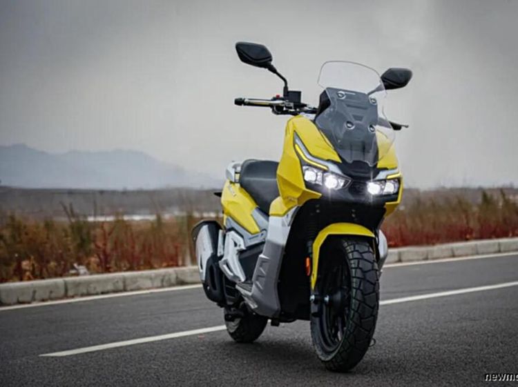 Melihat Lebih Dekat Kloningan Honda ADV 150 dari China
