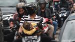 Jalan Cileunyi-Cibiru Ramai Pemotor Saat Arus Balik Libur Tahun Baru