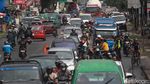 Jalan Cileunyi-Cibiru Ramai Pemotor Saat Arus Balik Libur Tahun Baru