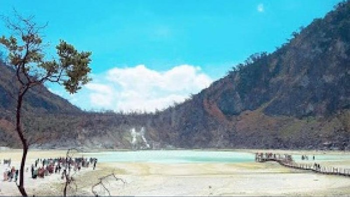 Kawah Putih Ciwidey