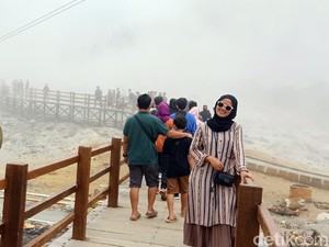 Jumlah Wisatawan Menggila, Kawah Sikidang Dieng Ditutup Sementara