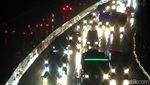 Potret Arus Lalu Lintas di Tol Cipularang Malam Ini