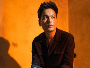 Rendy Pandugo Persembahkan Honey Bee untuk Anaknya