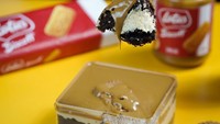 Dessert box bisa dilengkapi aneka topping dan selai sesuai selera. Bittersweet by Najla yang dikenal sebagai pelopor dessert box di Indonesia menawarkan pilihan Lotus Dessert Box yang lelehannya nikmat. Foto: bittersweet_by_najla