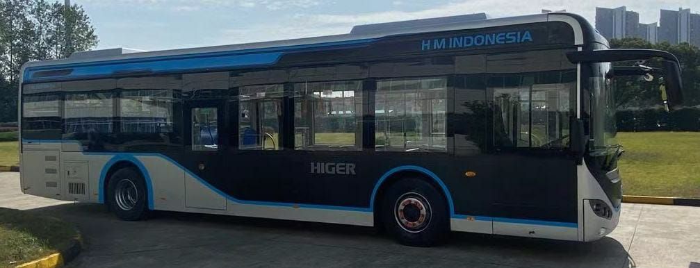 Bus listrik Higer yang diuji coba Transjakarta