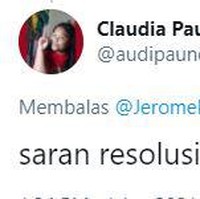 Siapa yang saking gabutnya di rumah jadi kerjaannya buka medsos terus? Asal jangan lupa waktu sampai subuh gini yaa.. Foto: Twitter/@audipaundanan