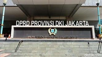 Baleg DPR Kaji Usulan Kursi DPRD DKI Ditambah, Singgung Sumbatan Aspirasi