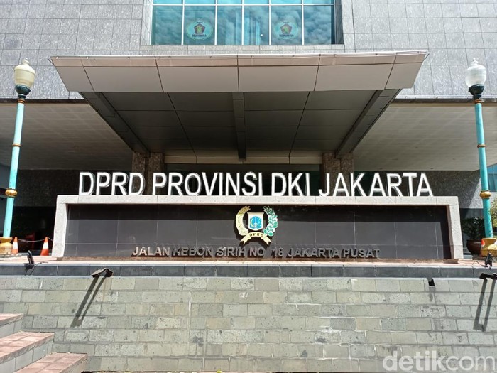 Ilustrasi Gedung DPRD DKI Jakarta di Jl Kebon Sirih