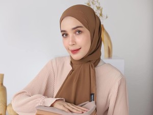 8 Merek Hijab Lokal Terbaik yang Laris Manis Sepanjang 2020