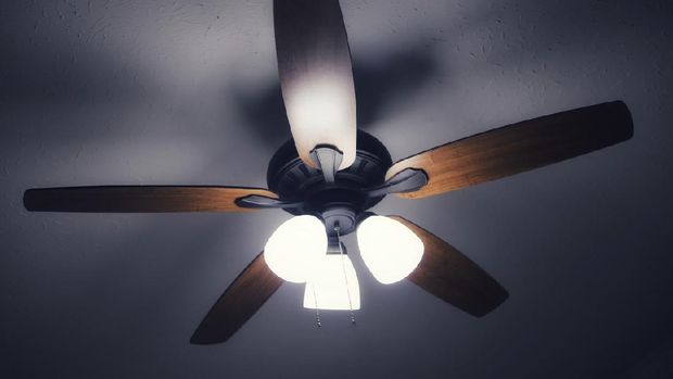 kesalahan desain interior Ceiling fan in a room