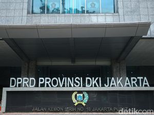 Kecurigaan Legislator DKI soal Unsur Tipu-tipu di Kasus Lurah Duri Kepa