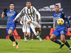 Ronaldo Telah Lampaui Pele