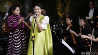Mayangsari mengaku jika dirinya ingin memperkenalkan dunia musik pada Khirani.