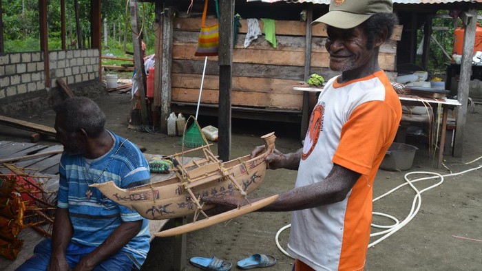Perahu Sarmi khas Suku Sobey