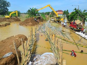 Tanggul Jebol di Sungai Gelis Diperbaiki, Telan Rp 67 M