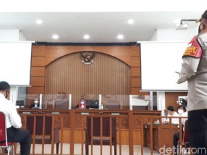 Sidang Praperadilan, Habib Rizieq Minta Status Tersangka Dibatalkan