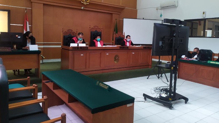 Syahganda Nainggolan Hadiri Sidang Pembacaan Eksepsi di PN Depok