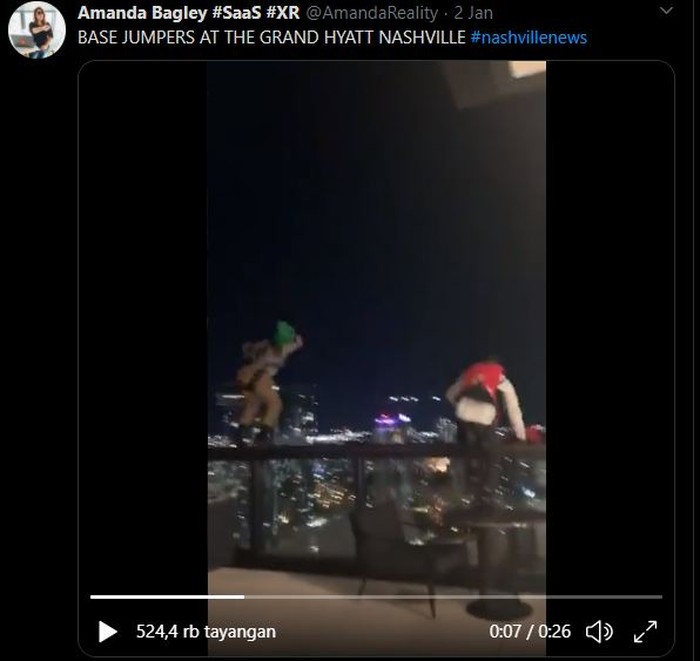 Tamu Hyatt lompat dari atap gedung
