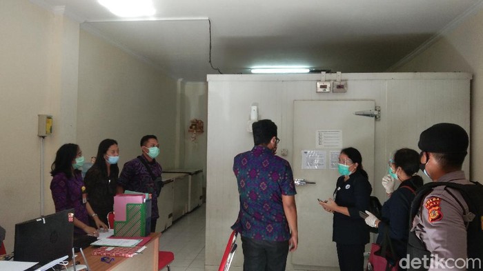 Tempat penyimpanan vaksin yang sudah disiapkan di Dinas Kesehatan Provinsi Bali.