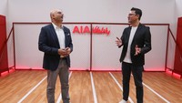 AIA President Director, Sainthan Satyamoorthy bersama AIA Indonesia Brand Ambassador, Christian Sugiono meluncurkan AIA Vitality sebuah terobosan program health & wellness yang akan terhubung dengan layanan inti perlindungan jiwa AIA di Indonesia. 