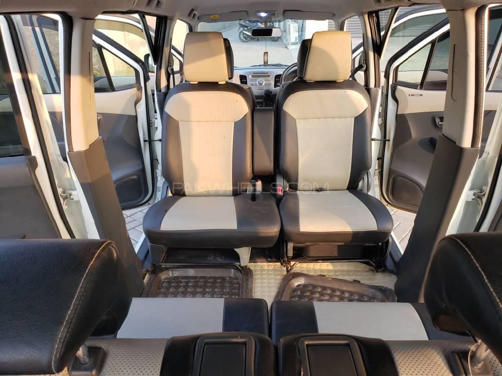 Wagon R dimodifikasi limusin