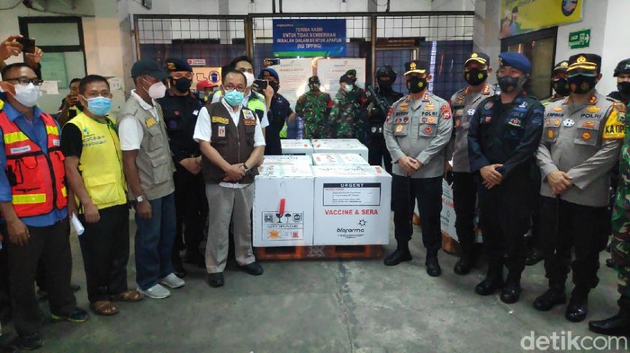 30 ribu vaksin Corona tiba di Sulsel (Moehammad Bakrie0