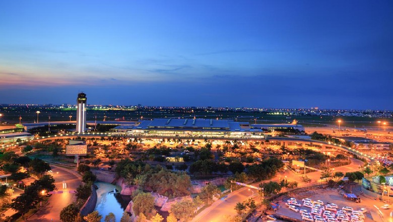 Bandara internasional Tan Son Nhat di Vietnam Bandara internasional Tan Son Nhat di Vietnam