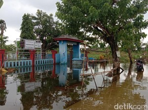 Banjir Akibat Tanggul Jebol di Kudus Belum Usai, Puluhan Rumah Masih Terendam