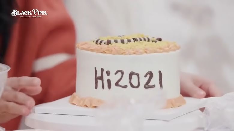 BLACKPINK Seru-seruan Hias Kue Sekaligus Ungkap Harapan di 2021