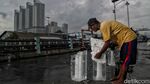 Foto: Saat Nelayan Curhat Pendapatan Surut Gegara Cuaca Buruk