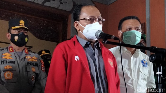 Gubernur Bali, I Wayan Koster (Angga Riza)