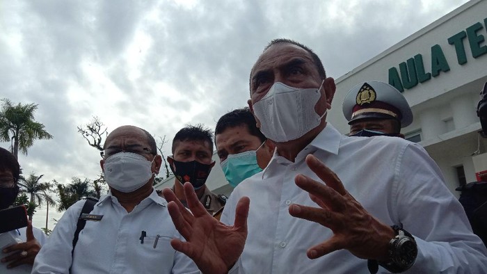 Gubsu Edy Rahmayadi di rumdin Gubsu (Ahmad Arfah-detikcom)