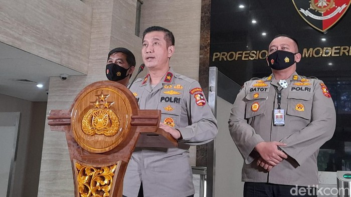 Kepala Biro Penerangan Masyarakat Divisi Humas Polri, Brigjen Rusdi Hartono di Bareskrim Polri, Jakarta Selatan, Selasa (5/1/2021).