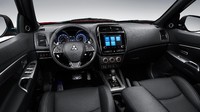 Mitsubishi membekali Outlander Sport terbaru ini dengan sistem audio tujuh inchi atau yang lebih canggih ada Smartphone-link Display Audio with Apple CarPlay and Android Auto generasi kedua. Pilihan itu tergantung tipe Outlander Sport. Foto: Dok. Mitsubishi