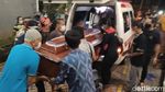 Momen Pemakaman Chacha Sherly Eks Trio Macan di Sidoarjo