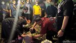 Momen Pemakaman Chacha Sherly Eks Trio Macan di Sidoarjo