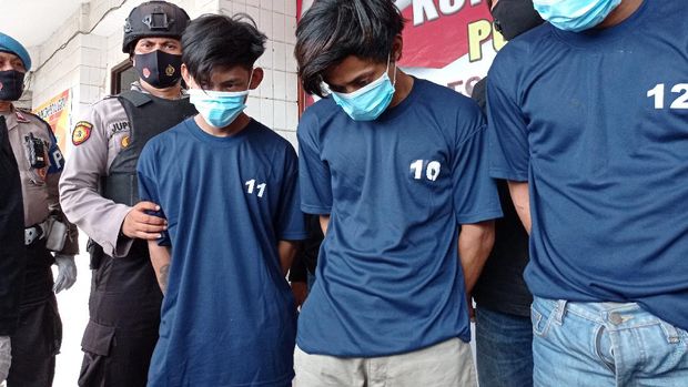 Polisi merilis pencurian bagian pipa gas di Cakung Barat, Jaktim.