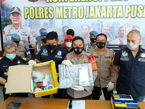 Polisi Gagalkan Kiriman 122 Gram Kokain dari Jerman Diselundupkan dalam Mainan