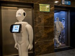 Robot ini Bantu Tangani Pasien Corona di India