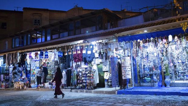Saat Corona melanda Maroko, kota Chefchaouen jadi salah satu kota yang tak daftarkan kasus COVID-19. Guna cegah Corona, kota itu tutup akses dengan dunia luar.